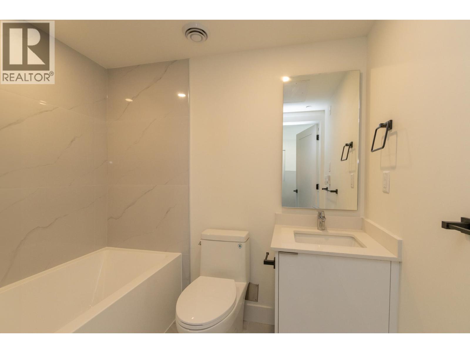 5399 Joyce Property Photo 13