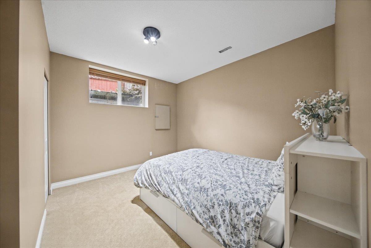 7355 146a Street Property Photo 27