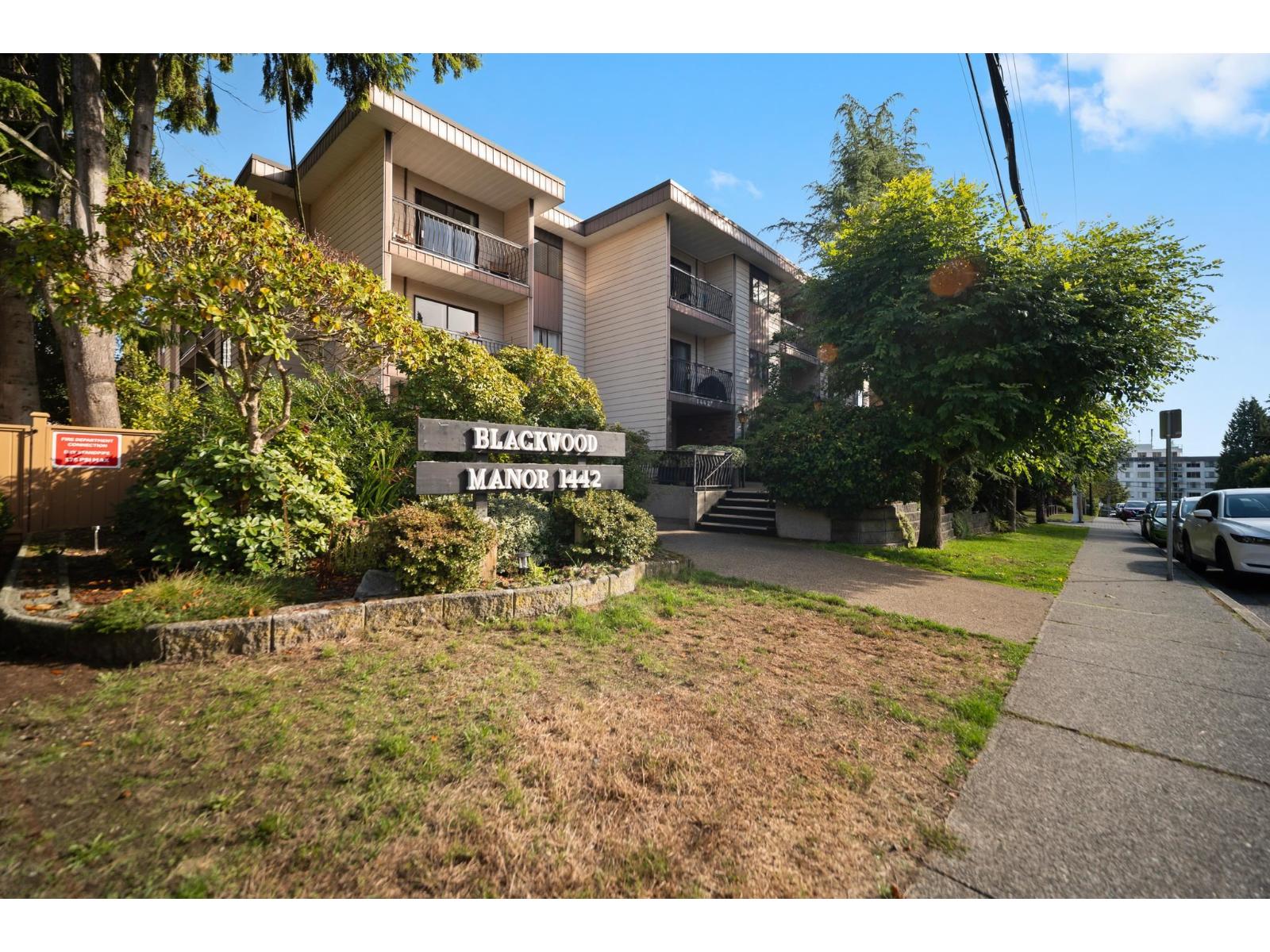 101 1442 BLACKWOOD STREET Property Photo 1