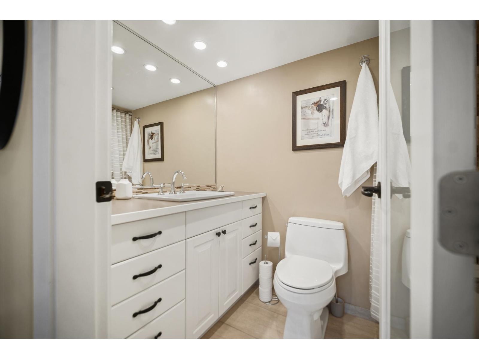 101 1442 Blackwood Street Property Photo 15