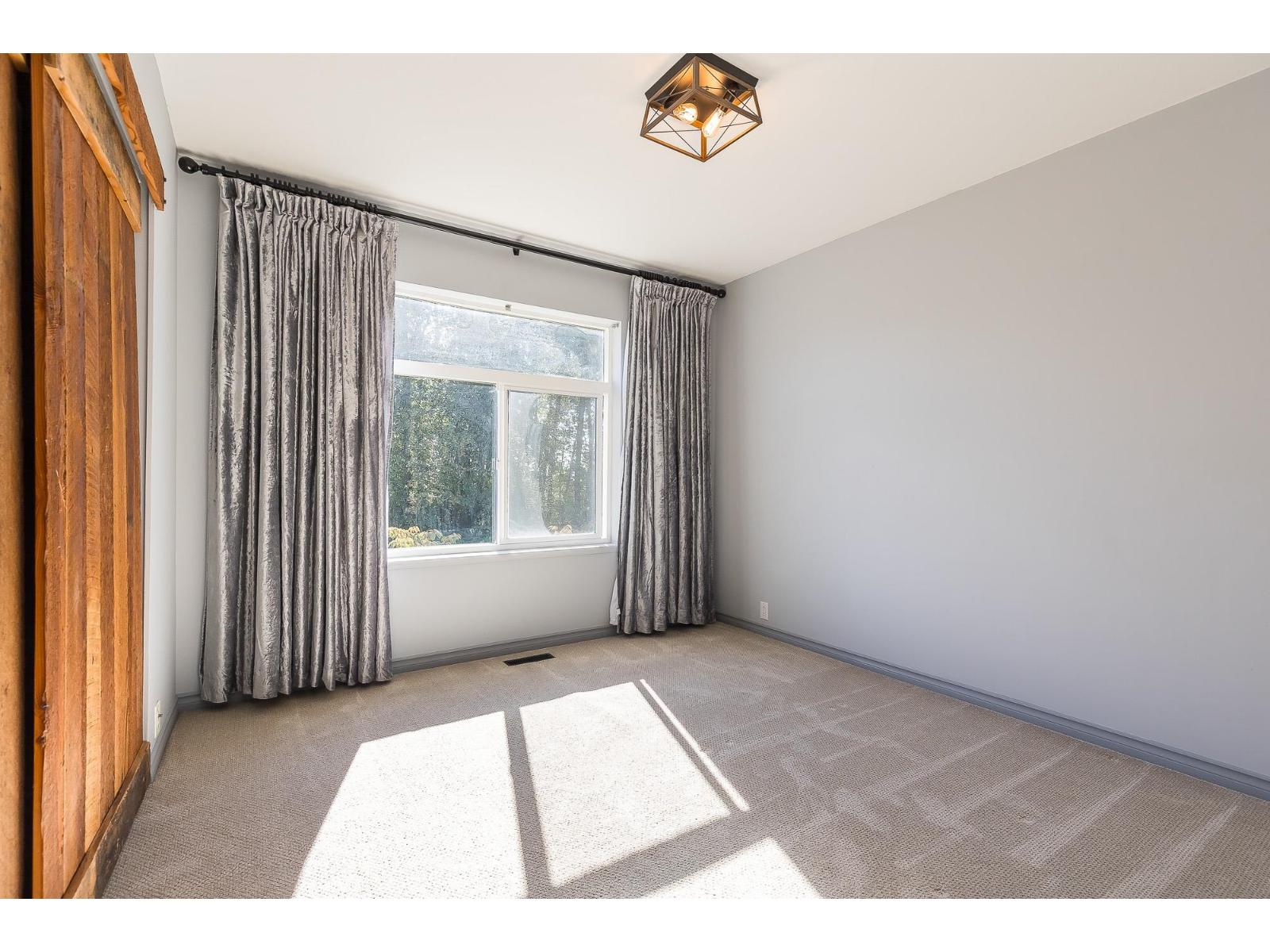 113 33751 7 Avenue Property Photo 32