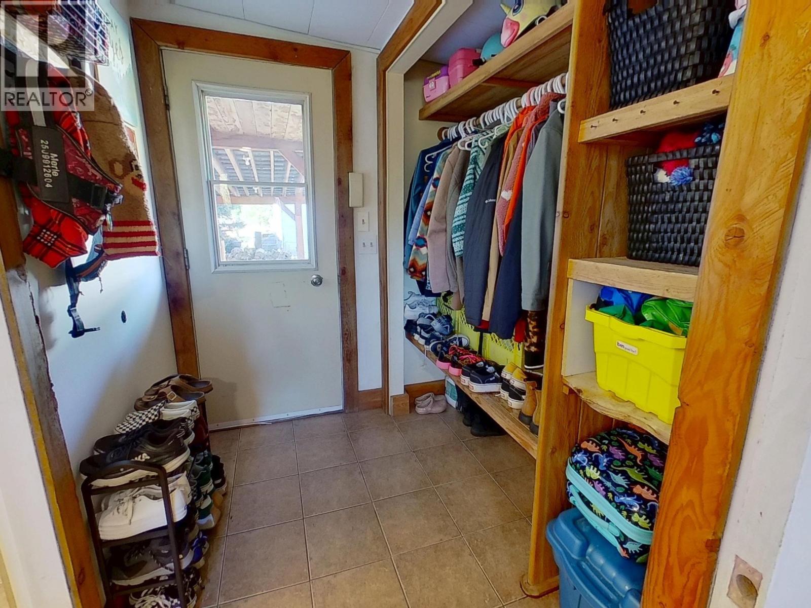 2749 Budd Road Property Photo 22