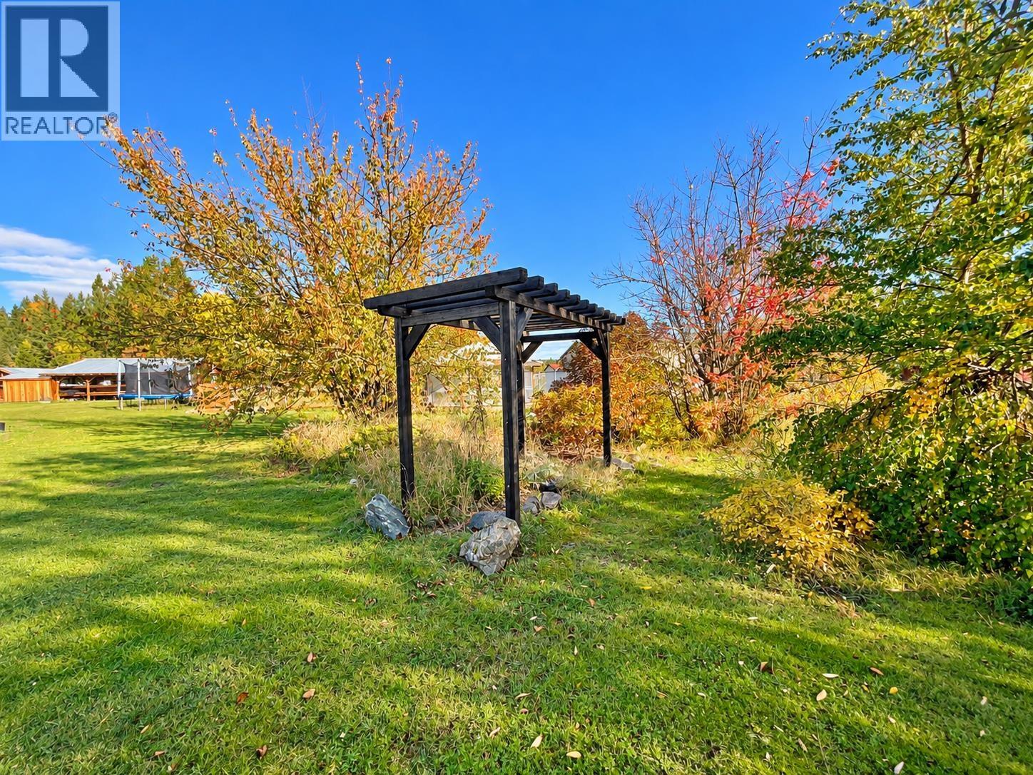 2749 Budd Road Property Photo 26