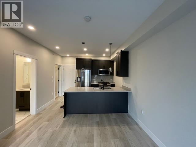6xx 22638 119 Ave Property Photo 2