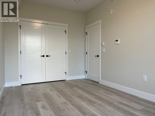 6xx 22638 119 Ave Property Photo 5