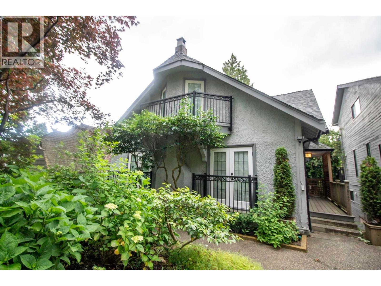 5829 Dunbar Street Photo de la propriété 1