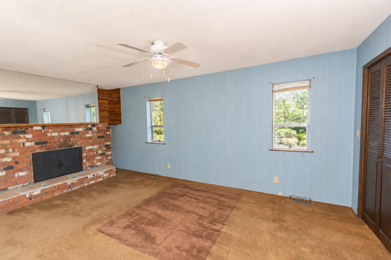 21154 Crush Crescent Crescent Property Photo 10
