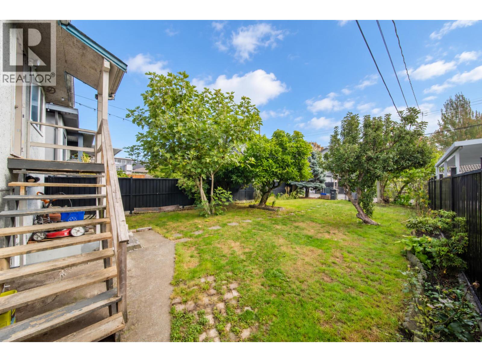 5882 Berkeley Street Property Photo 35