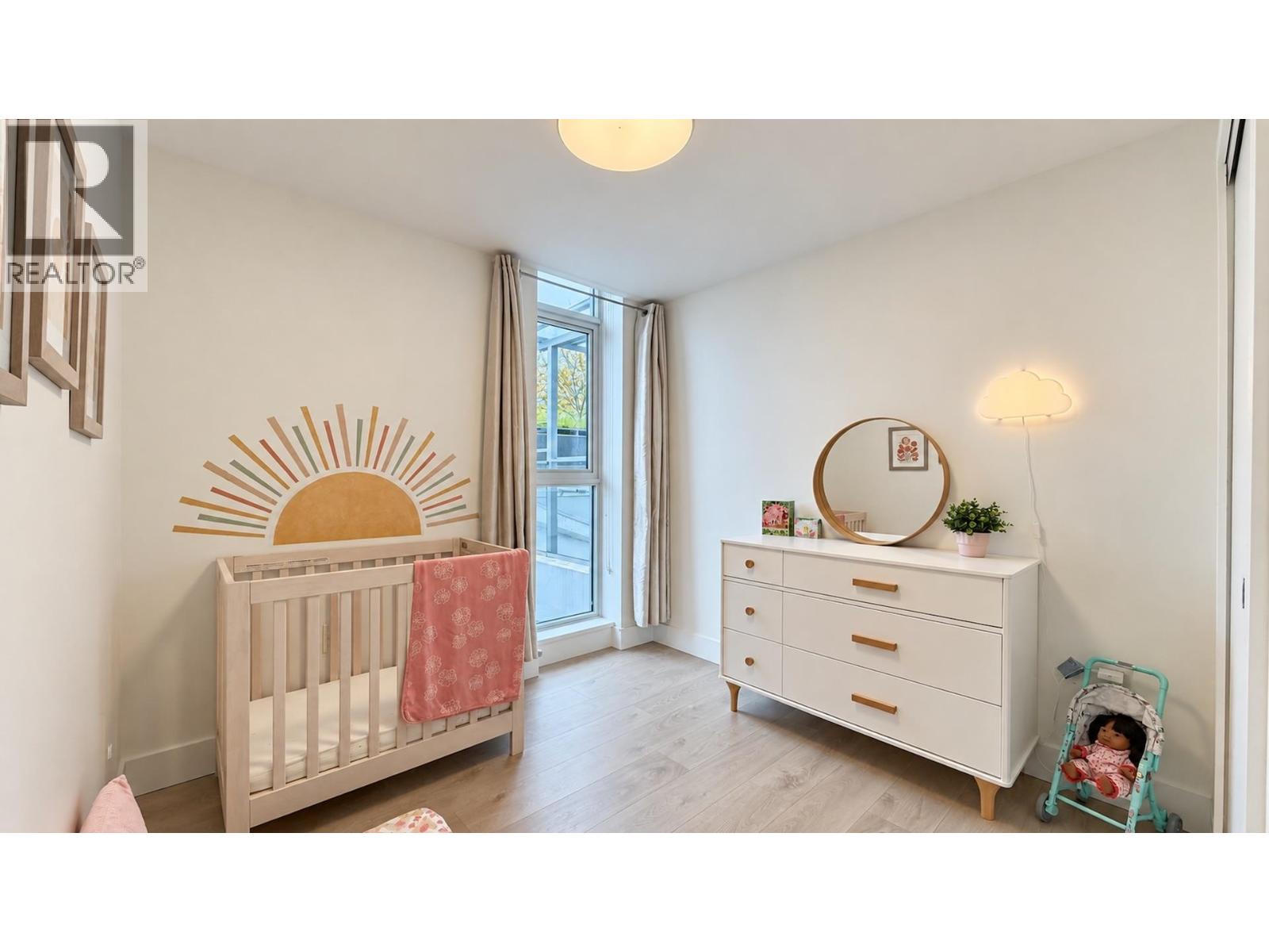 706 2435 Kingsway Property Photo 10