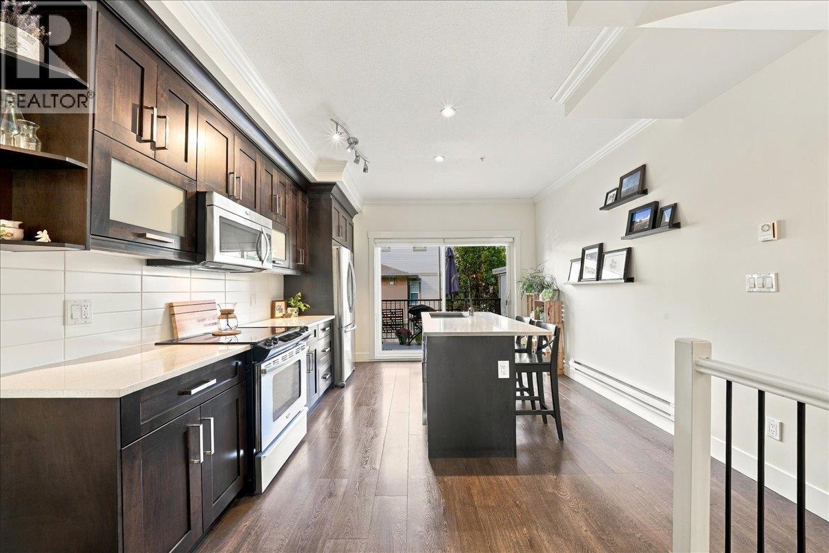 24 10151 240 Street Property Photo 7