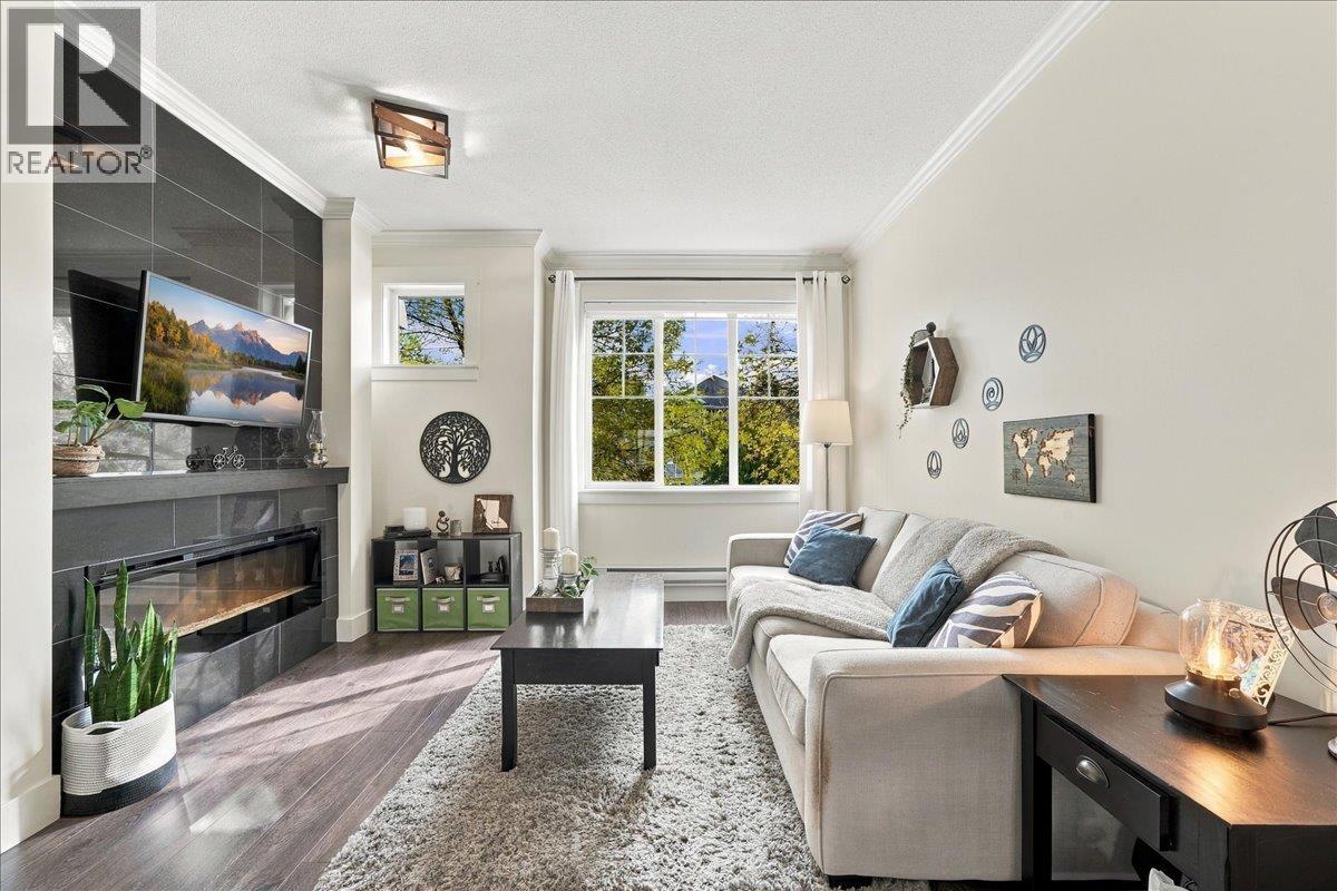 24 10151 240 Street Property Photo 14