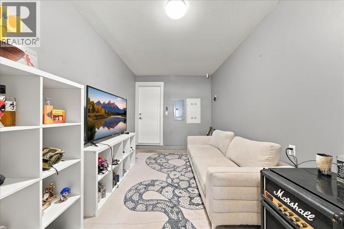 24 10151 240 Street Property Photo 30