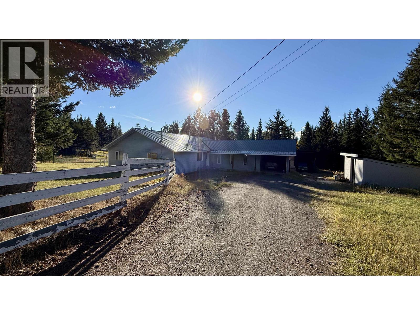 6784 Barnett Road Property Photo 2
