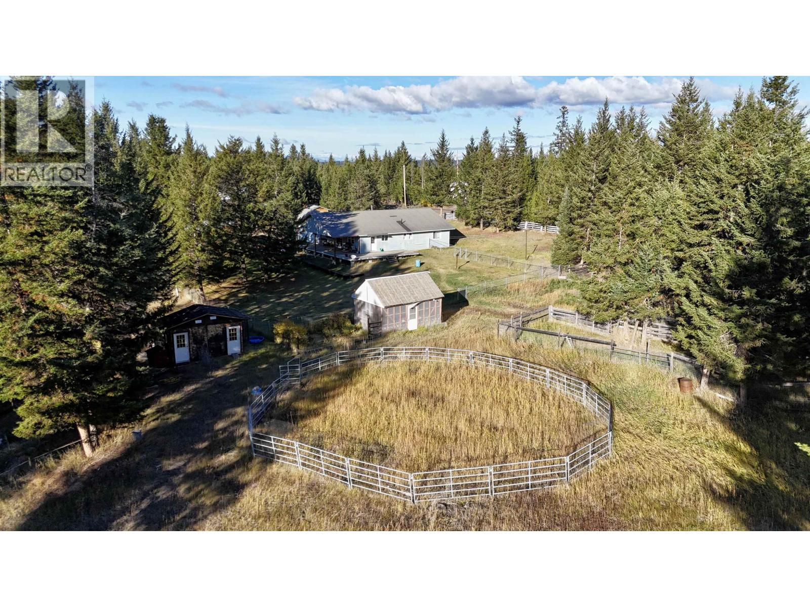 6784 Barnett Road Property Photo 3
