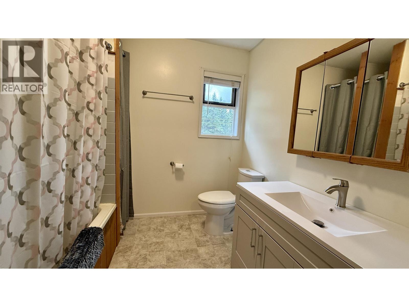 6784 Barnett Road Property Photo 19