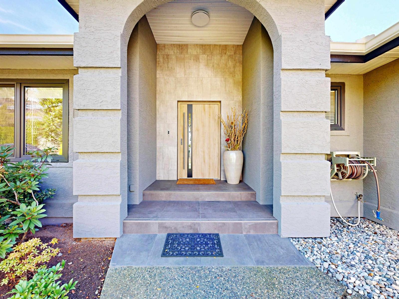 35954 Regal Park Way Property Photo 2