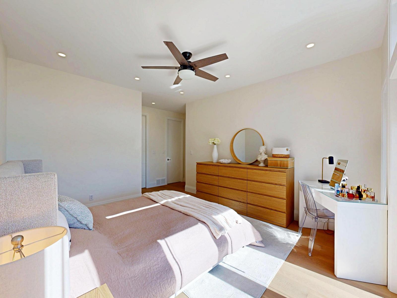 35954 Regal Park Way Property Photo 15