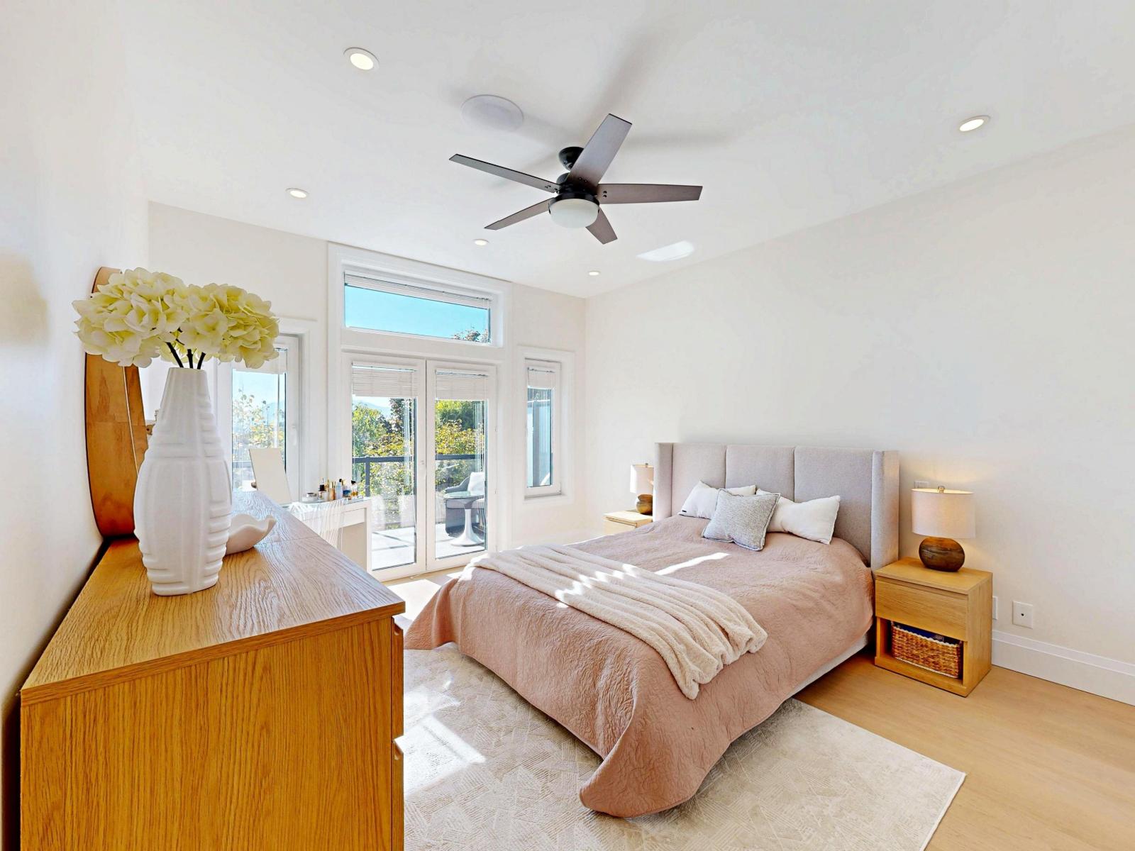 35954 Regal Park Way Property Photo 16