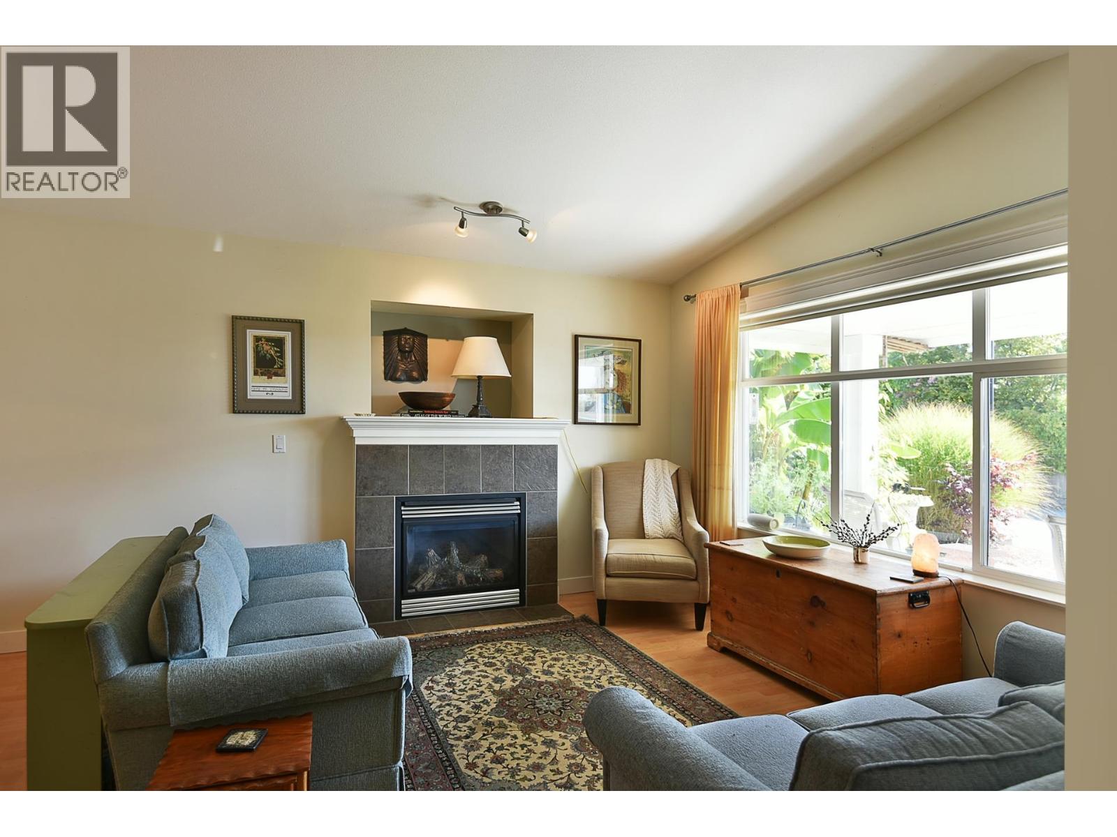 6340 Williams Place Property Photo 2