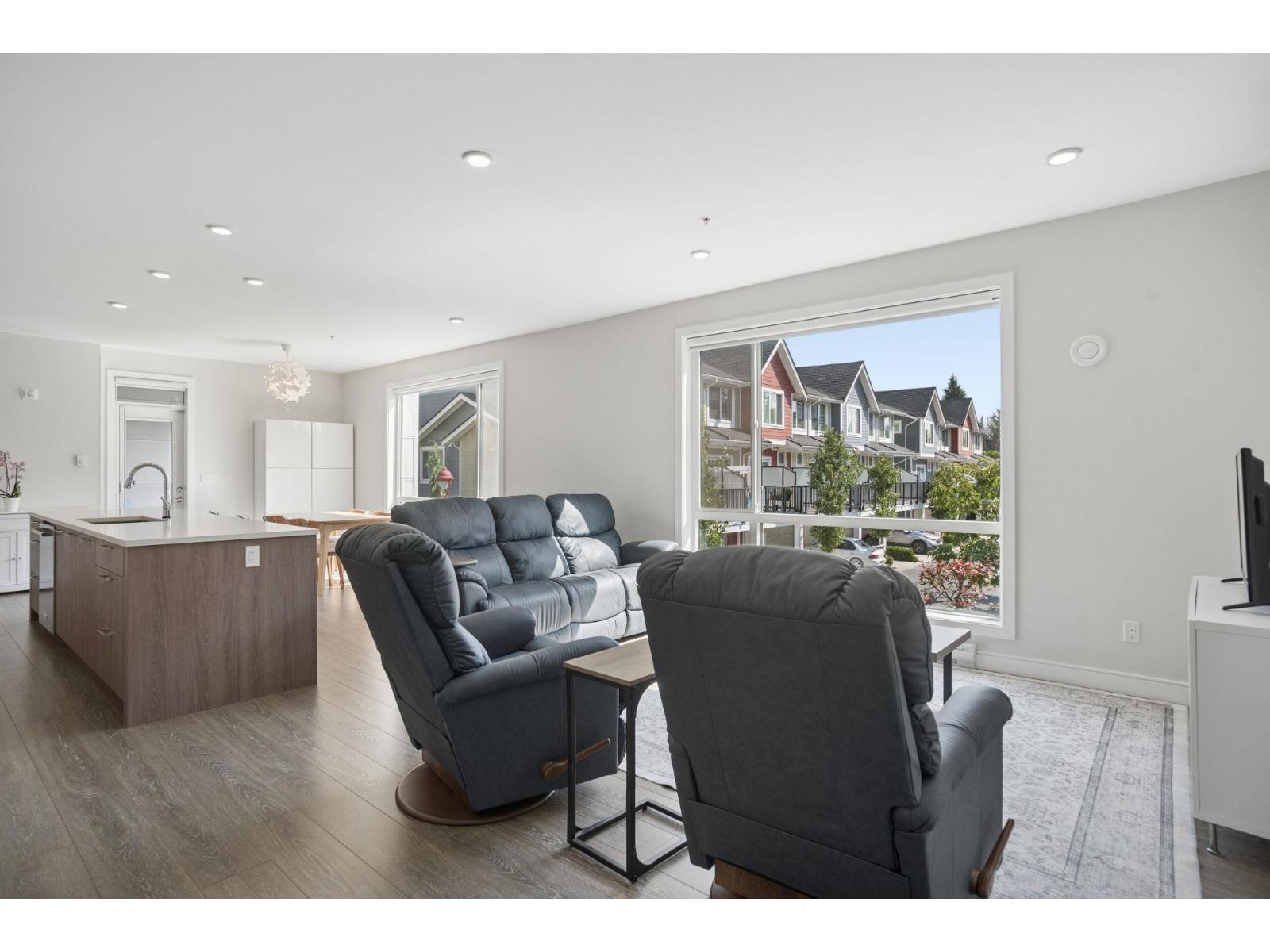 216 11507 84 Avenue Property Photo 12