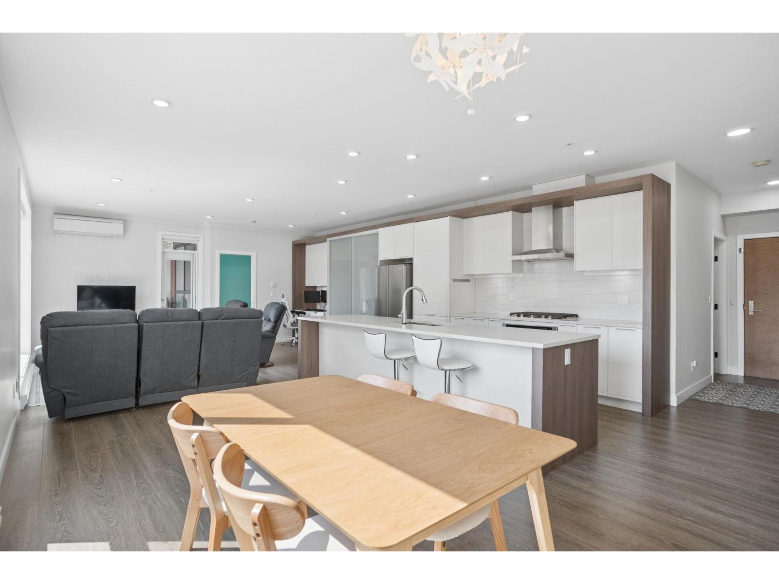 216 11507 84 Avenue Property Photo 13
