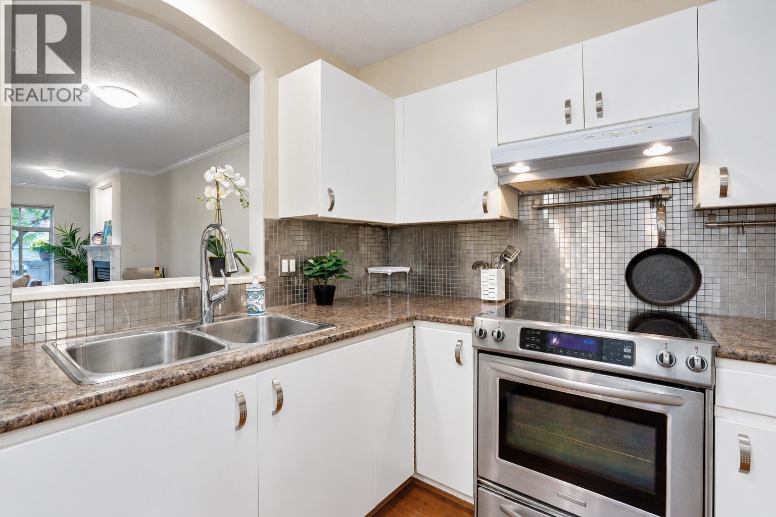 118 8180 Jones Road Property Photo 10