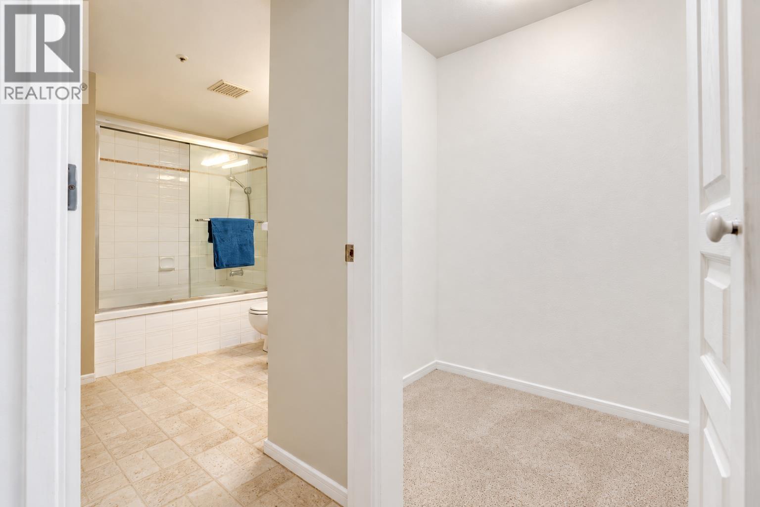 118 8180 Jones Road Property Photo 15