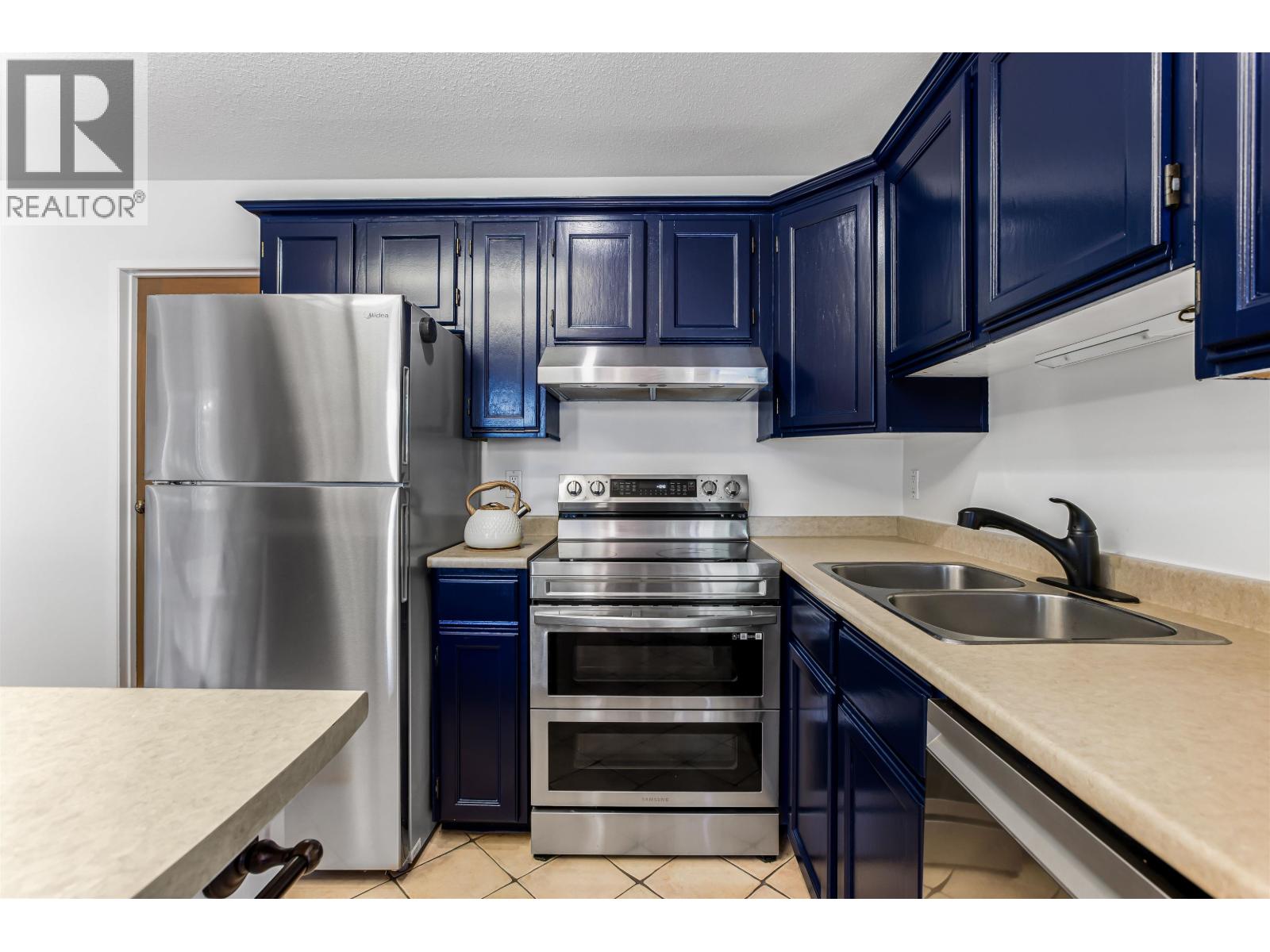 15 11125 232nd Street Property Photo 7