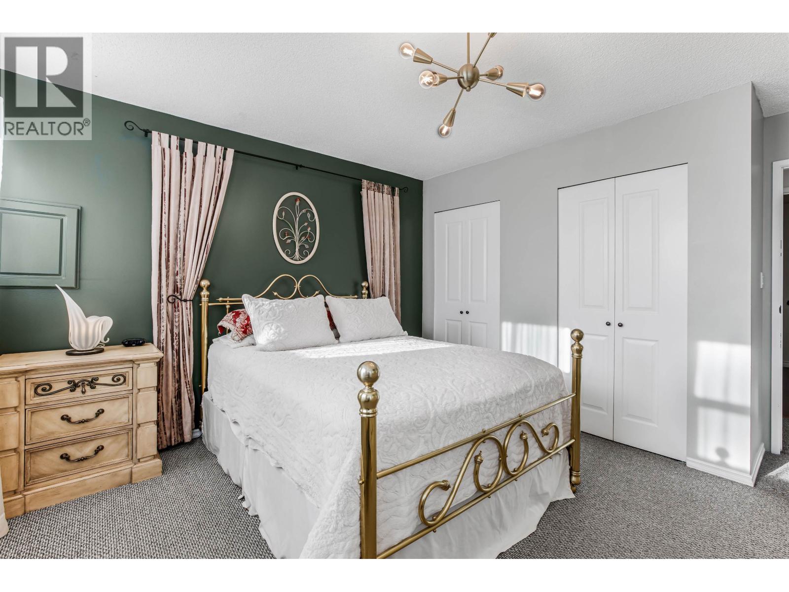 15 11125 232nd Street Property Photo 15