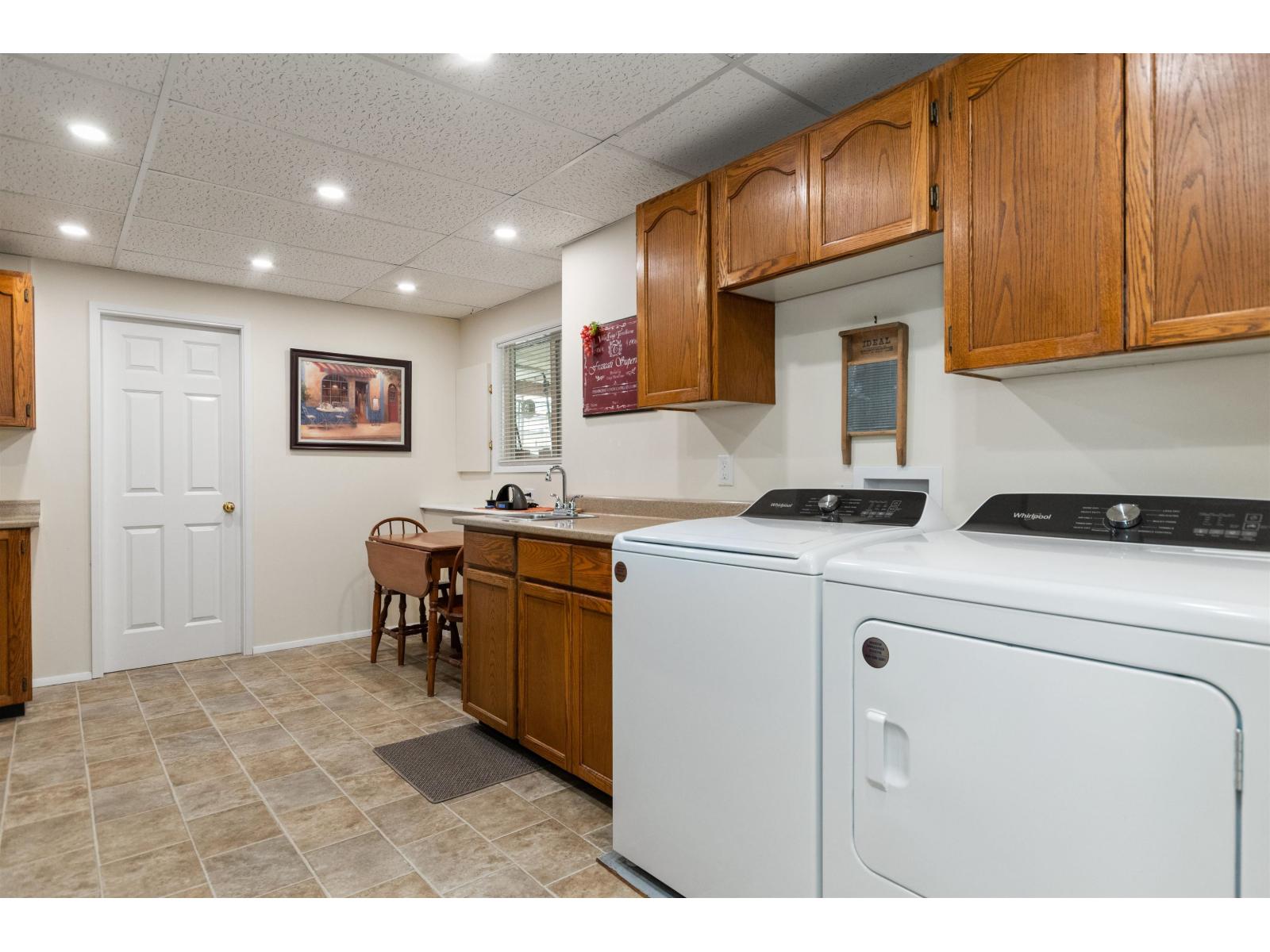 630 Hazel Street Property Photo 27