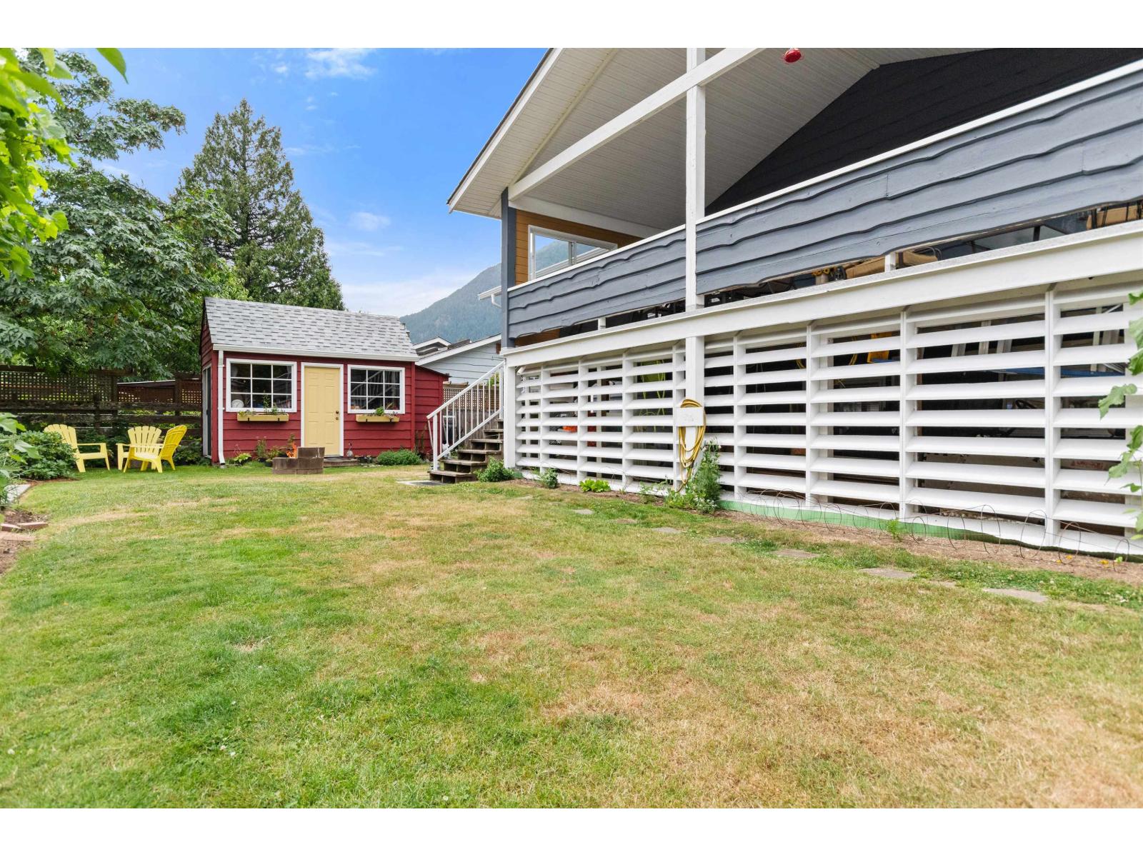 630 Hazel Street Property Photo 34