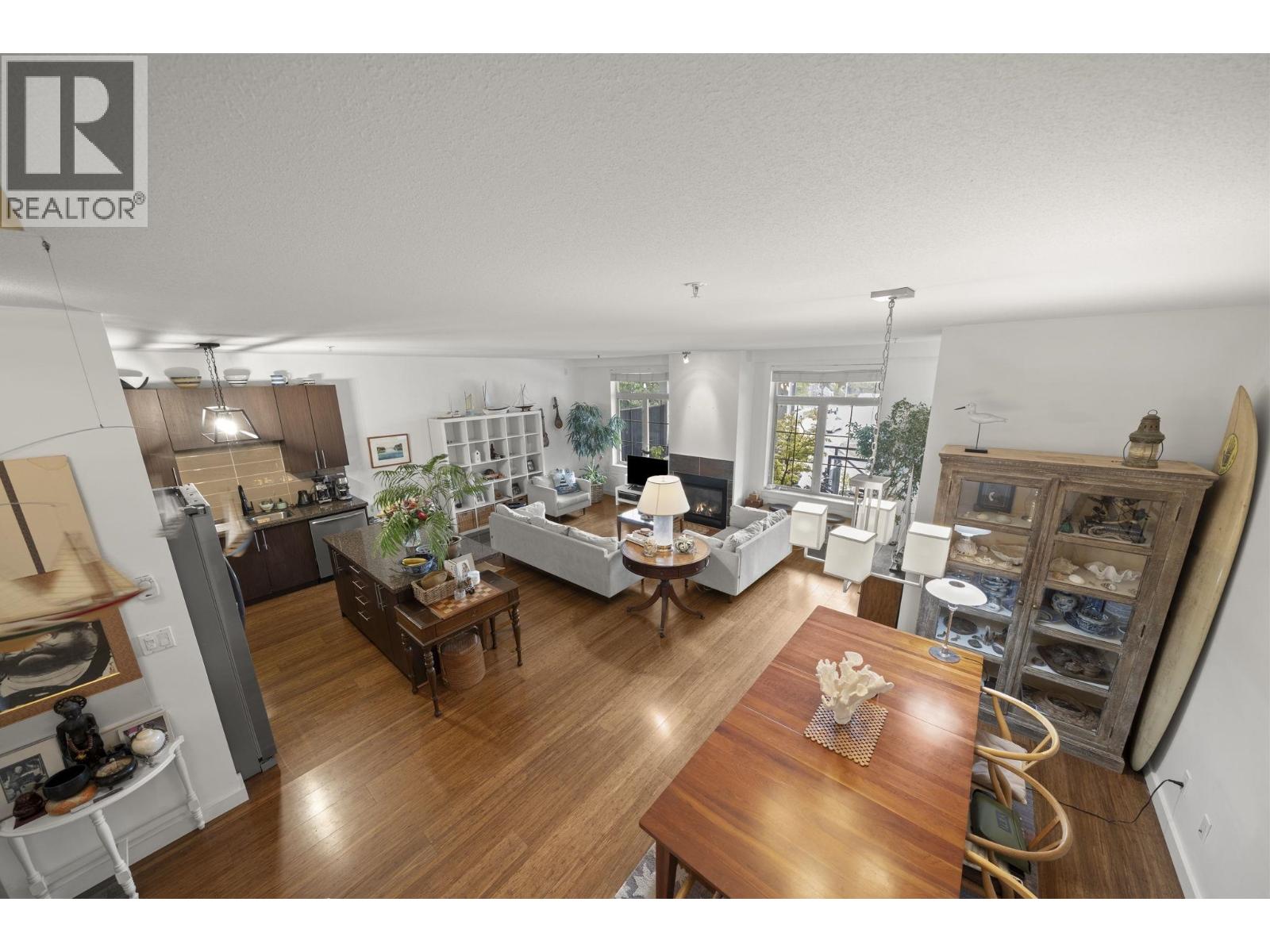 7 6233 London Road Property Photo 10