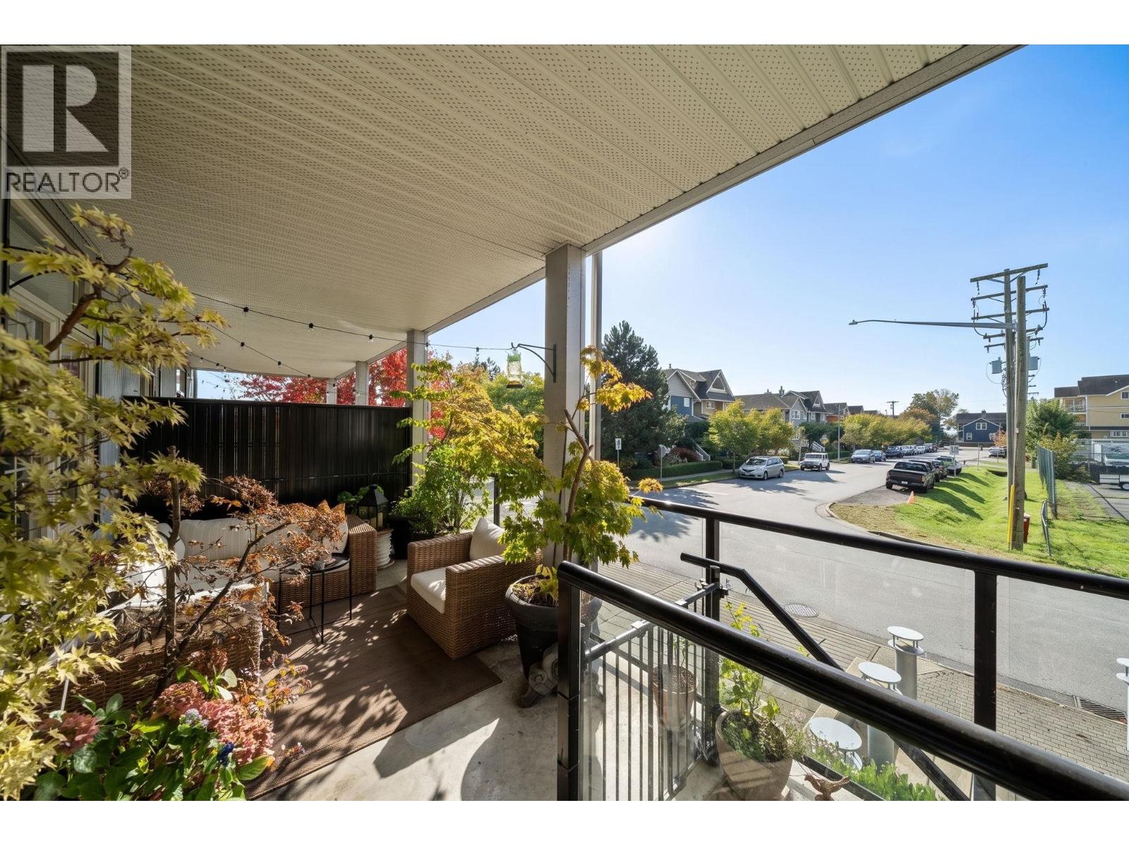 7 6233 London Road Property Photo 14