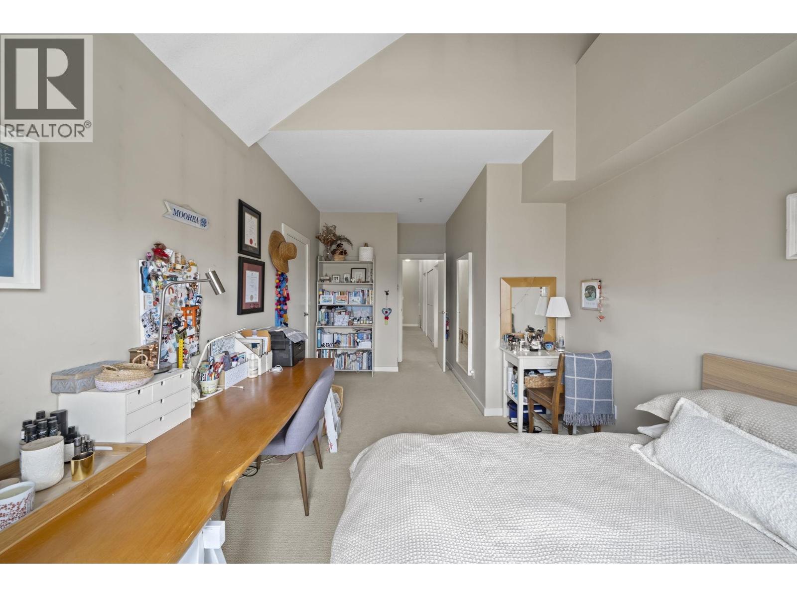 7 6233 London Road Property Photo 18