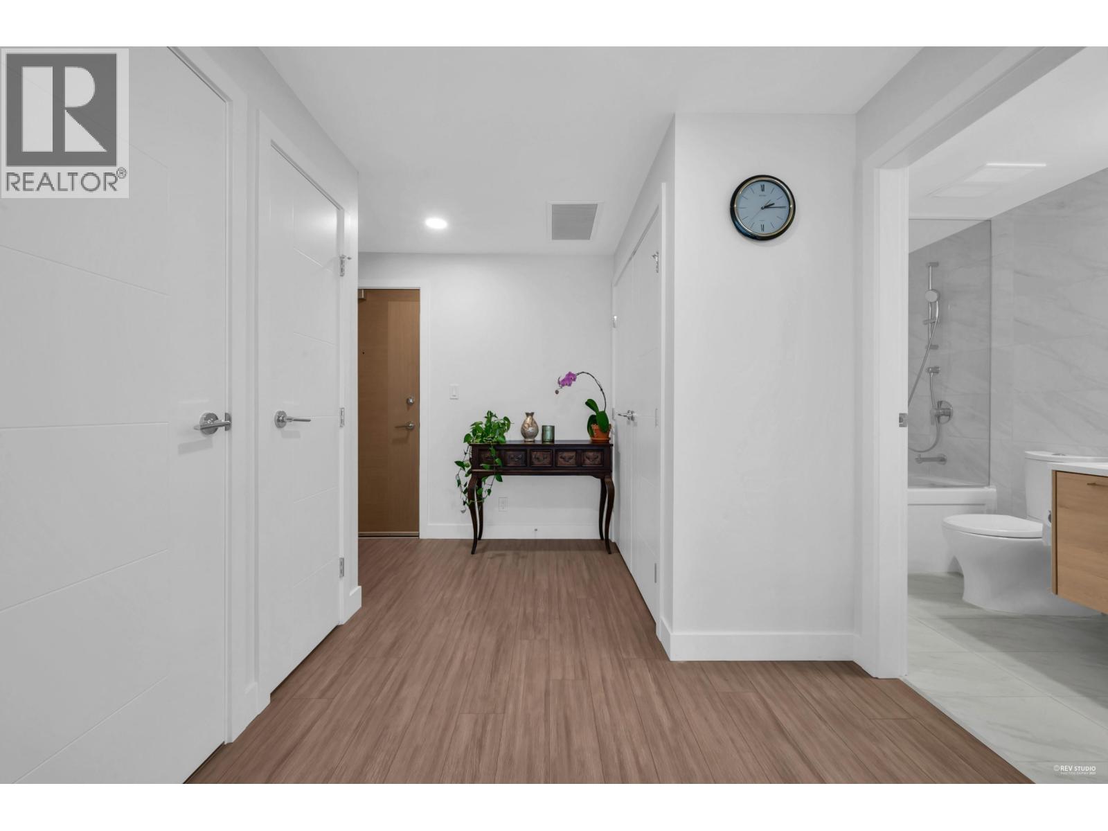 1701 4458 Beresford Street Property Photo 10