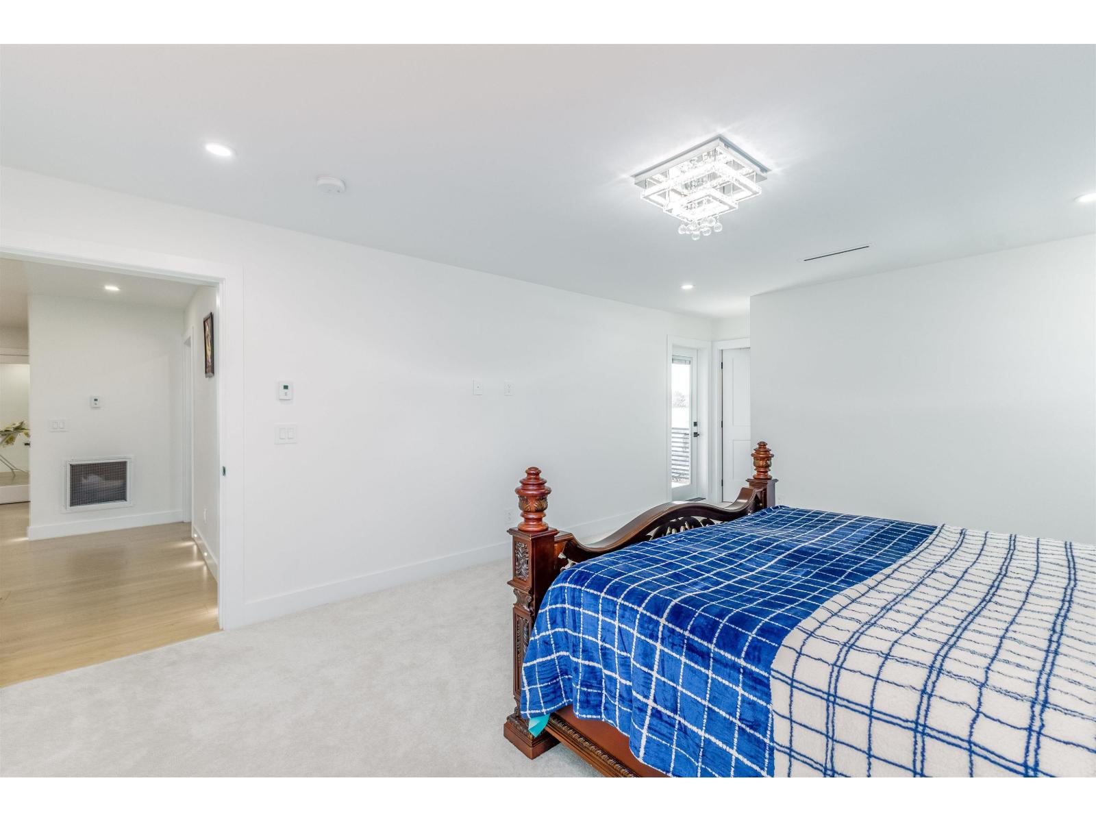 3265 Saturna Crescent Property Photo 17