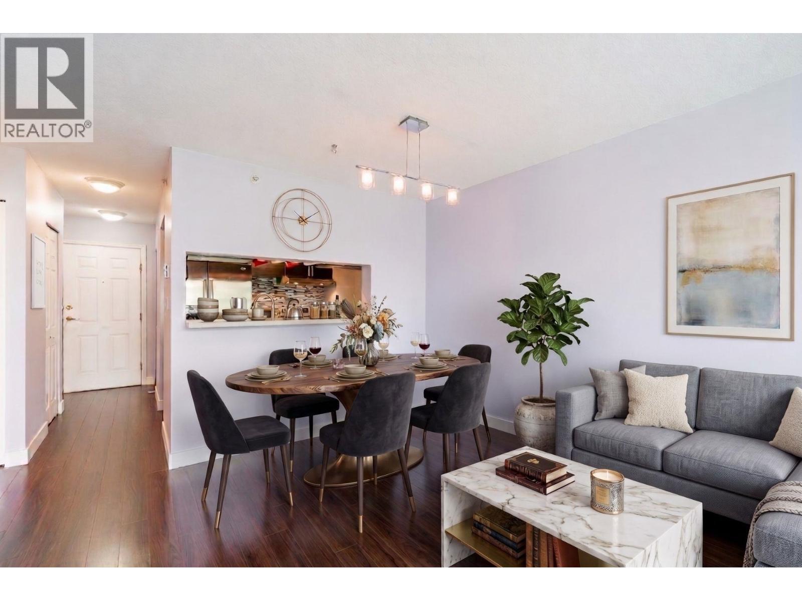 504 5189 Gaston Street Property Photo 5