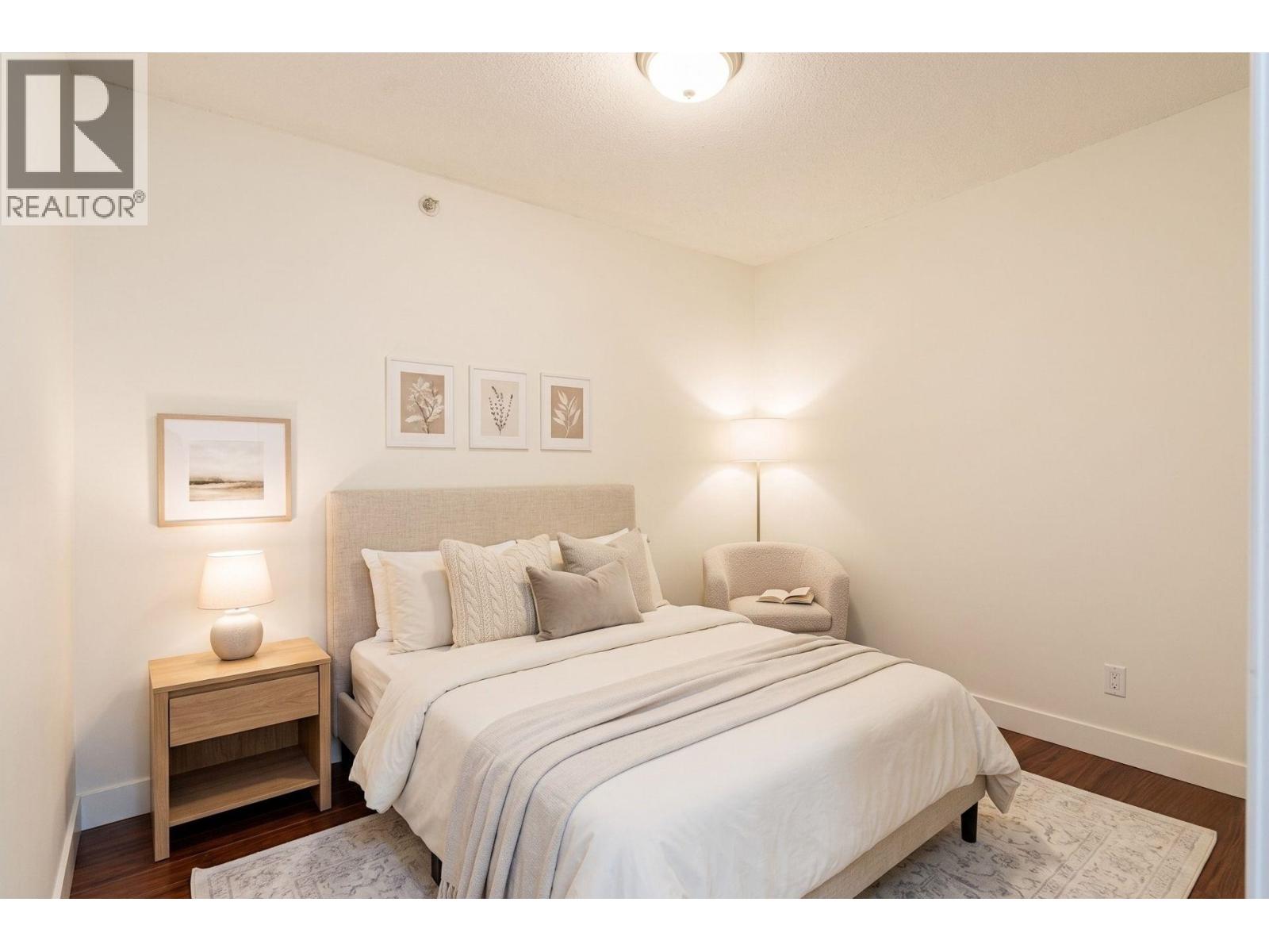 504 5189 Gaston Street Property Photo 8