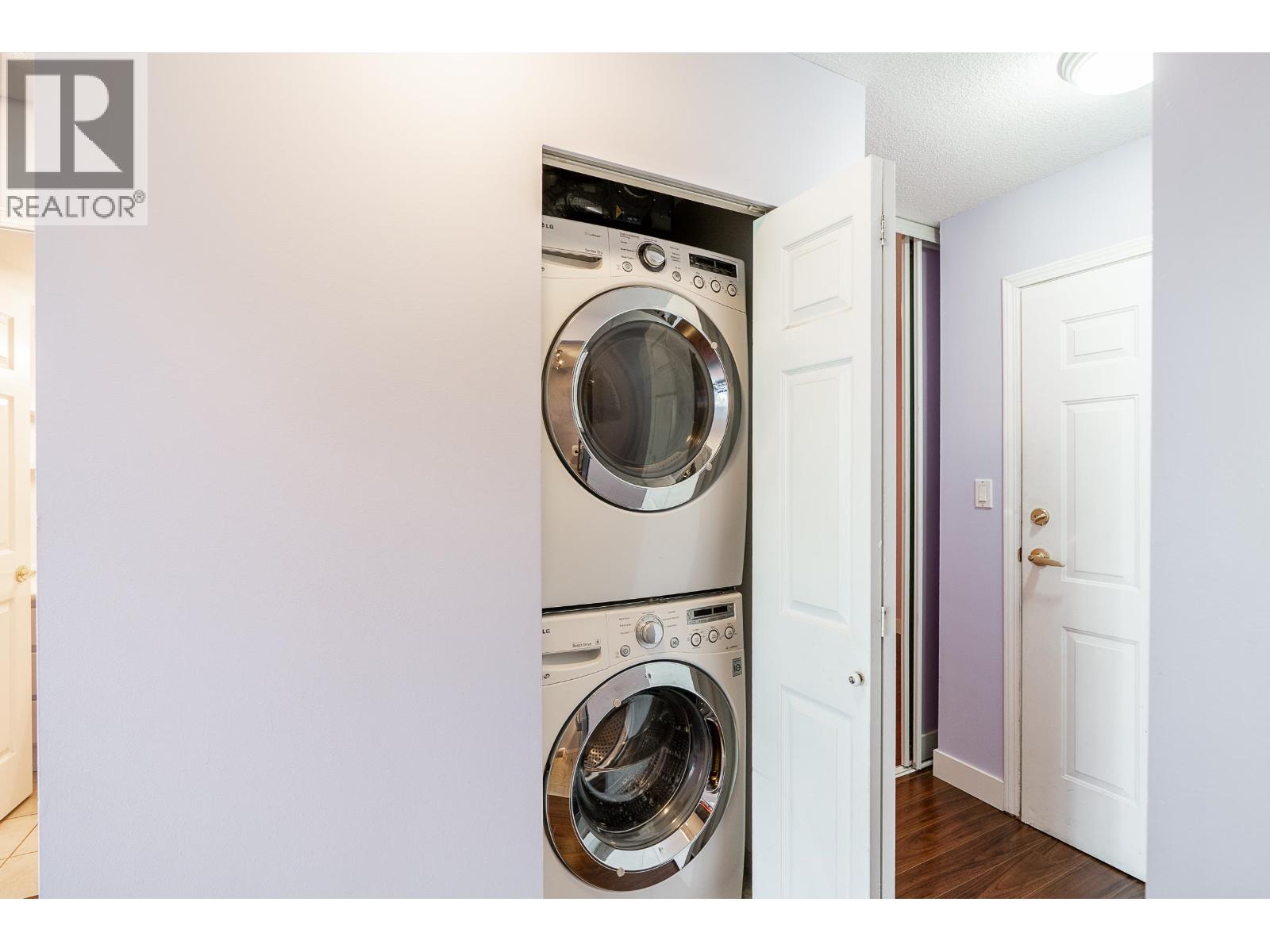504 5189 Gaston Street Property Photo 10