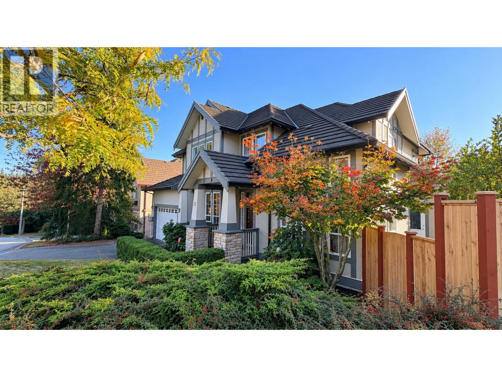 23 Fernway Drive Property Photo 3