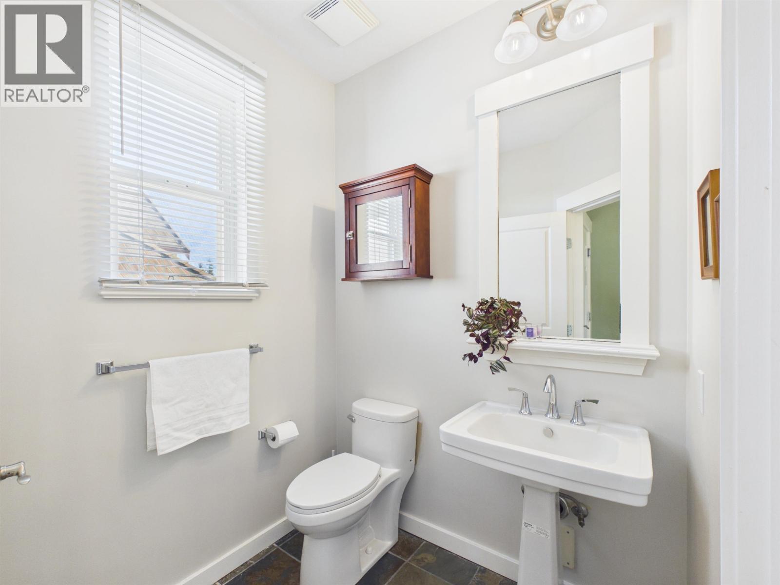 23 Fernway Drive Property Photo 17