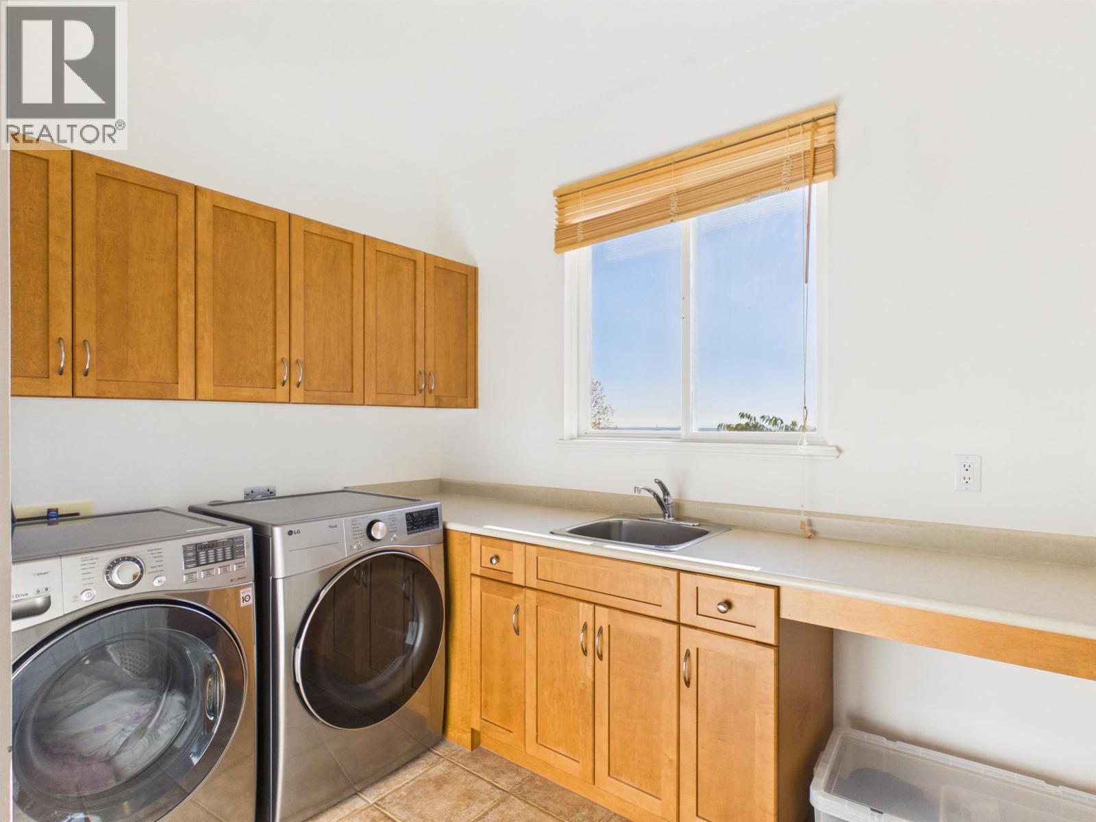 23 Fernway Drive Property Photo 18