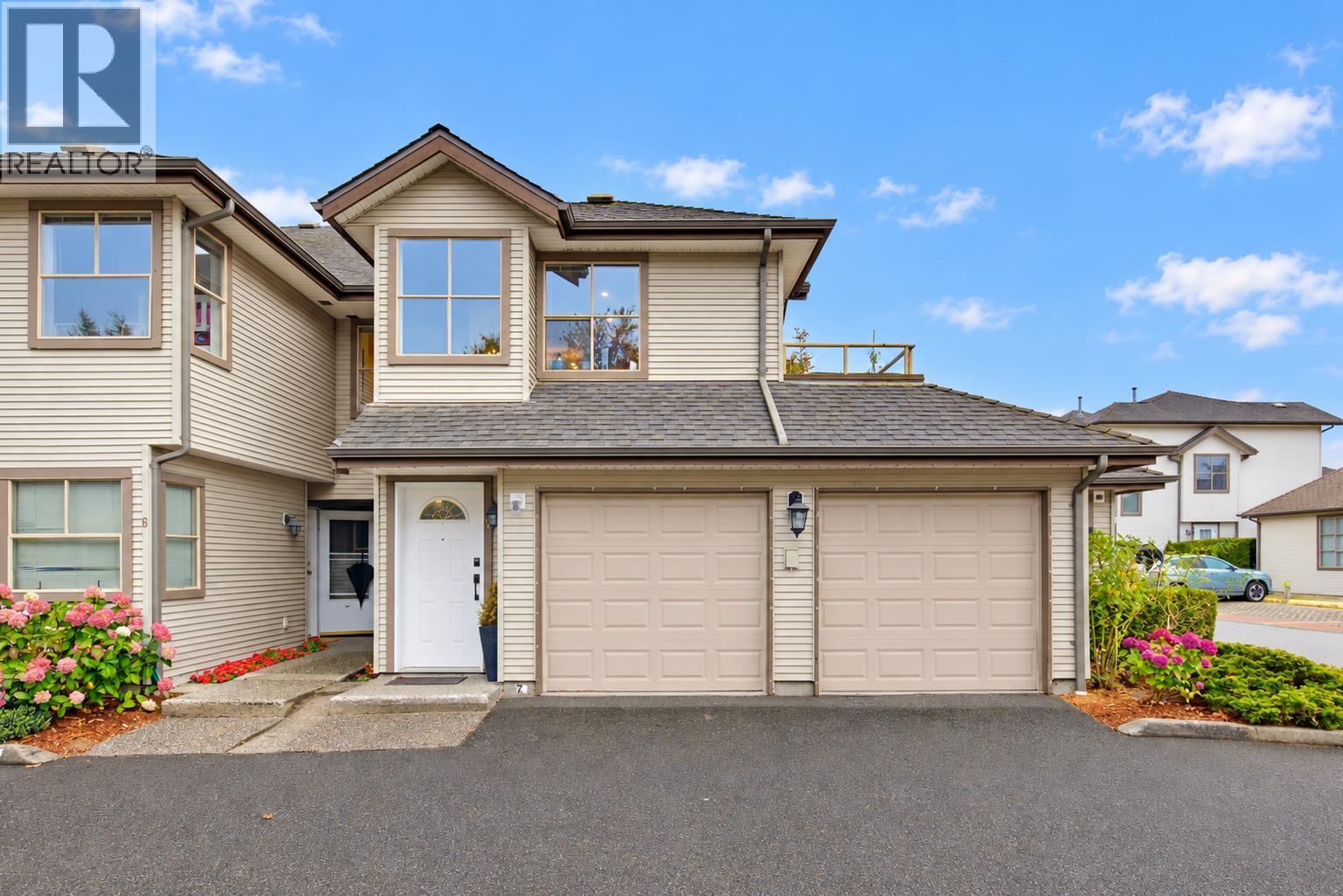 7 19160 119 Avenue Property Photo 1