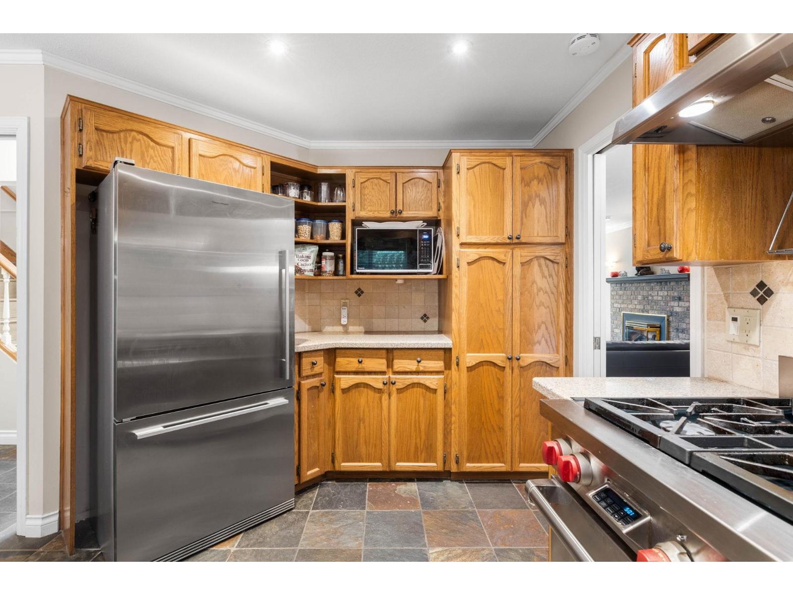 6173 Parkside Court Property Photo 11