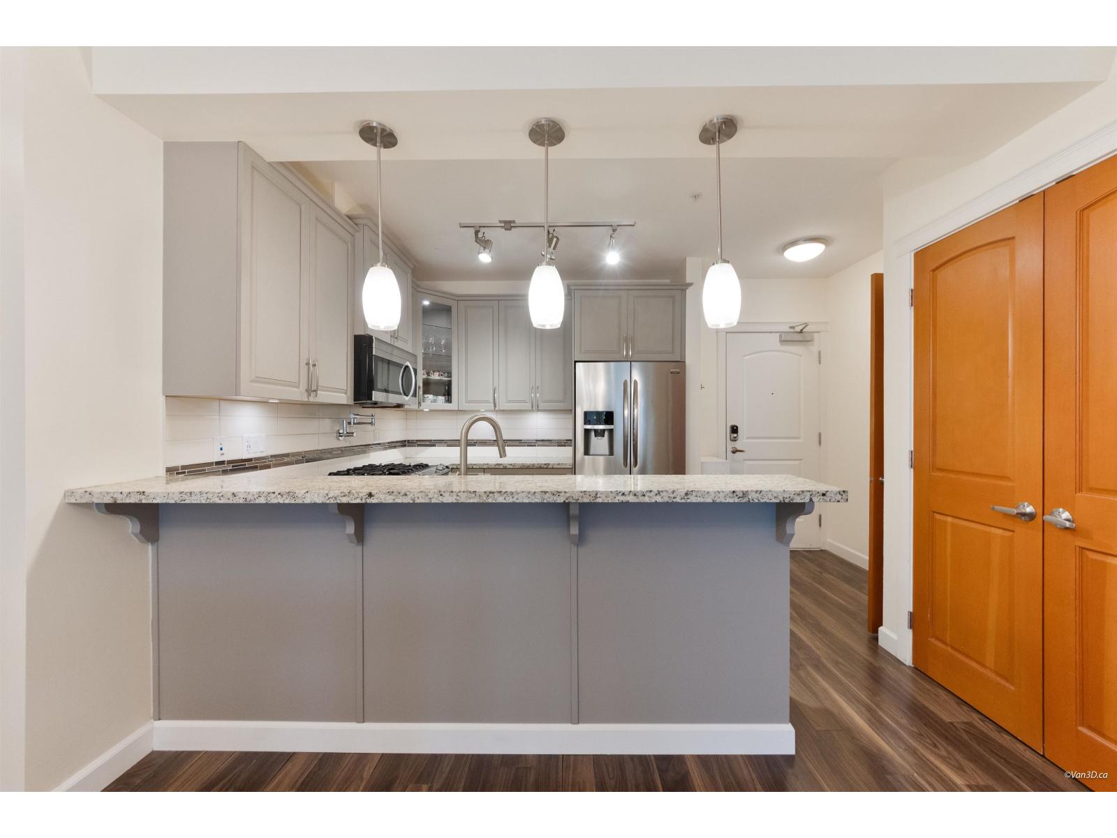 316 8157 207 Street Property Photo 5