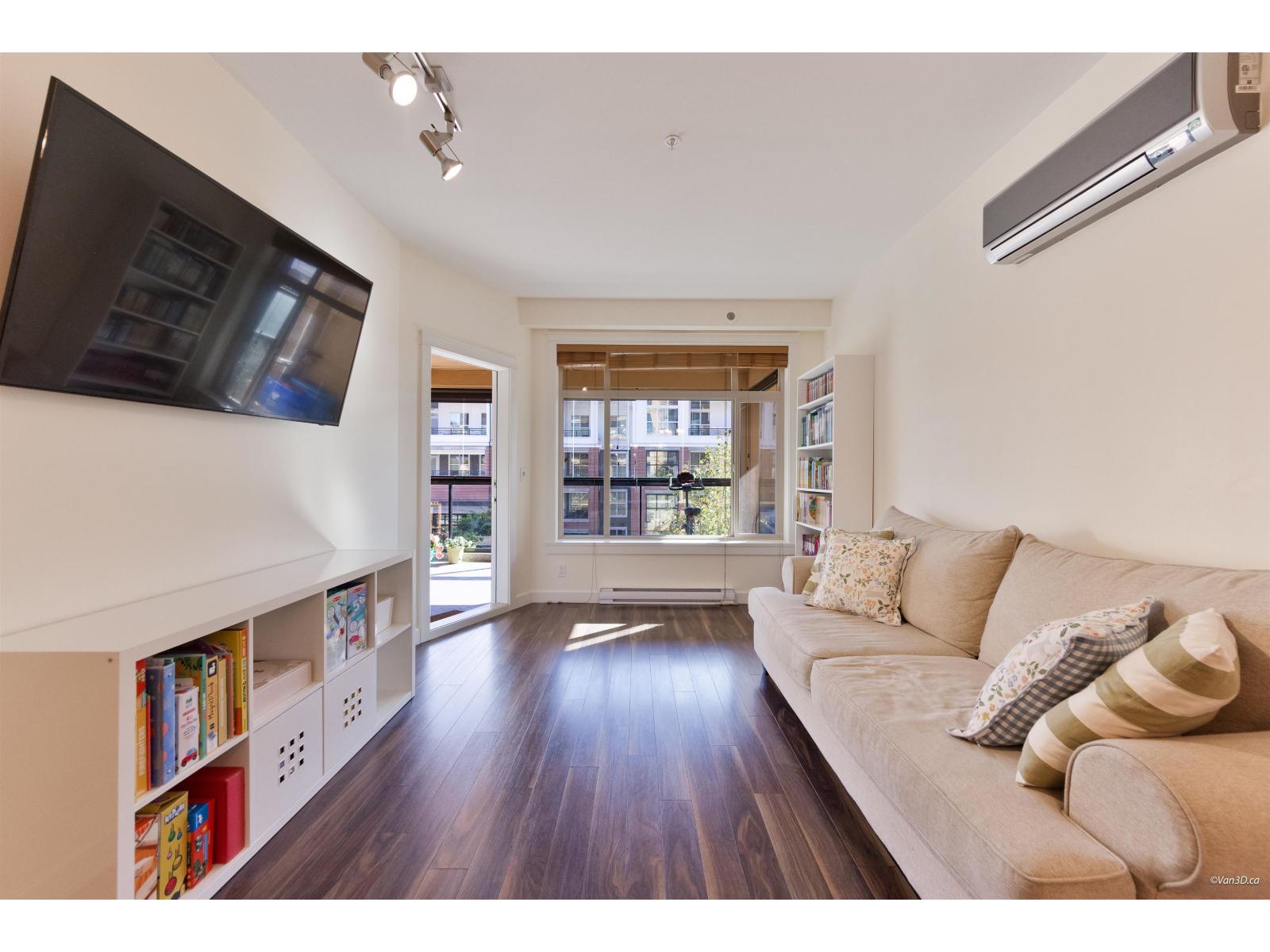 316 8157 207 Street Property Photo 7