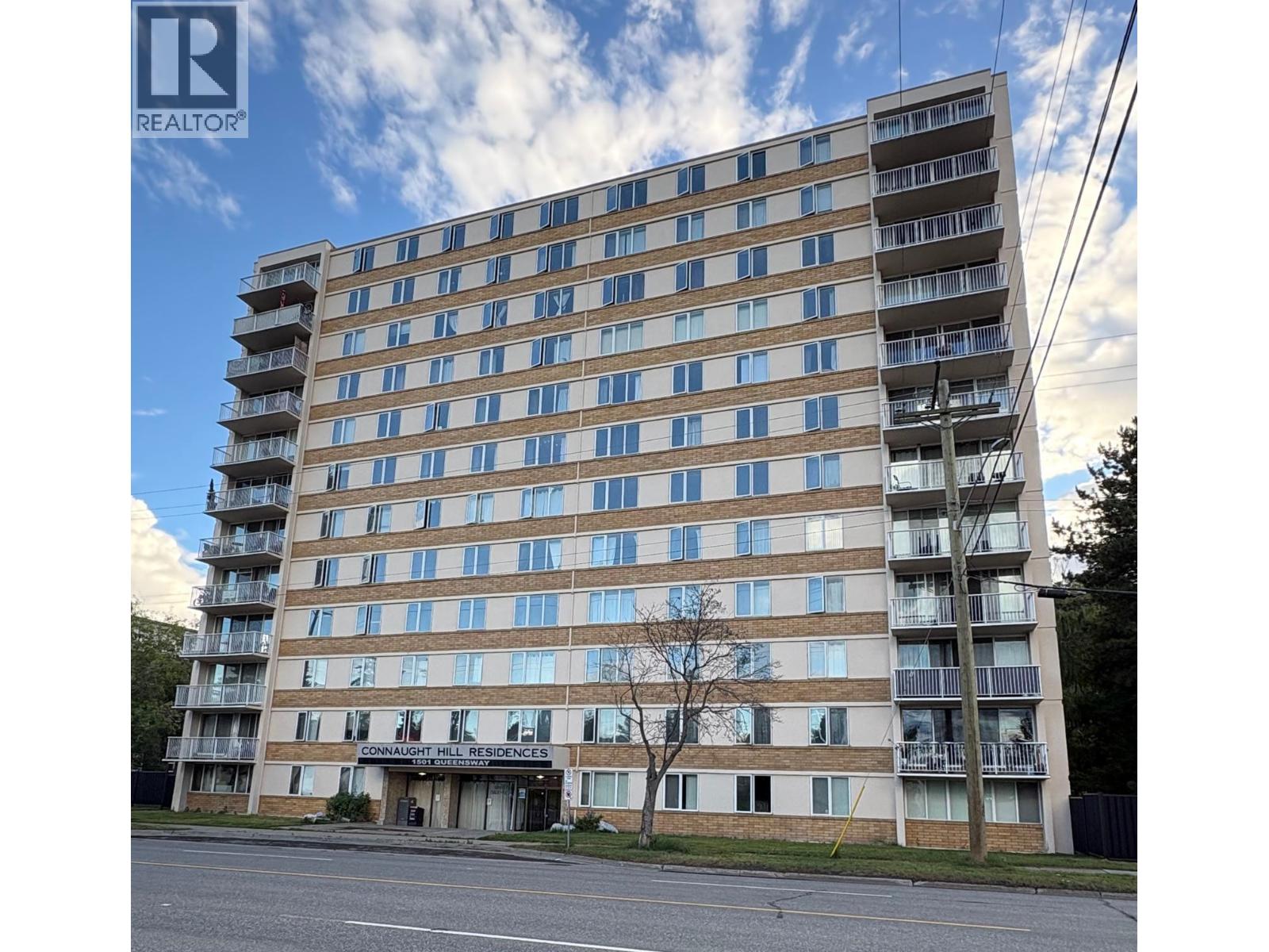 406 1501 Queensway Street Property Photo 1
