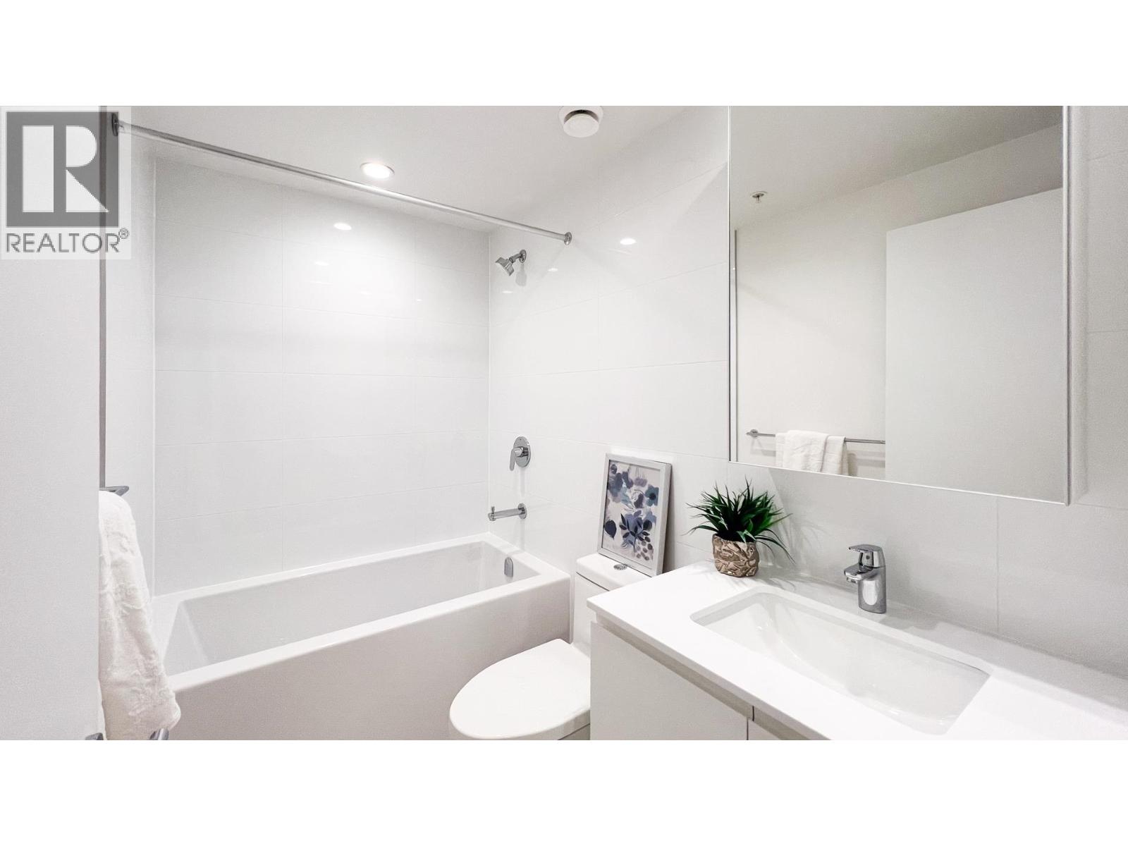 2601 3809 Evergreen Place Property Photo 21