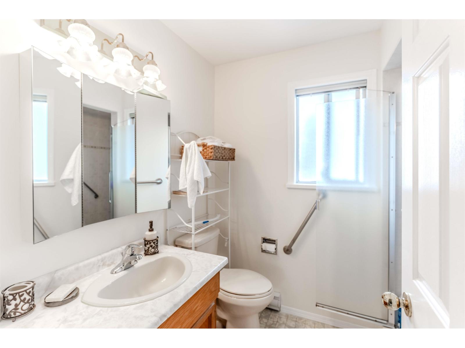 244 32691 Garibaldi Drive Property Photo 14
