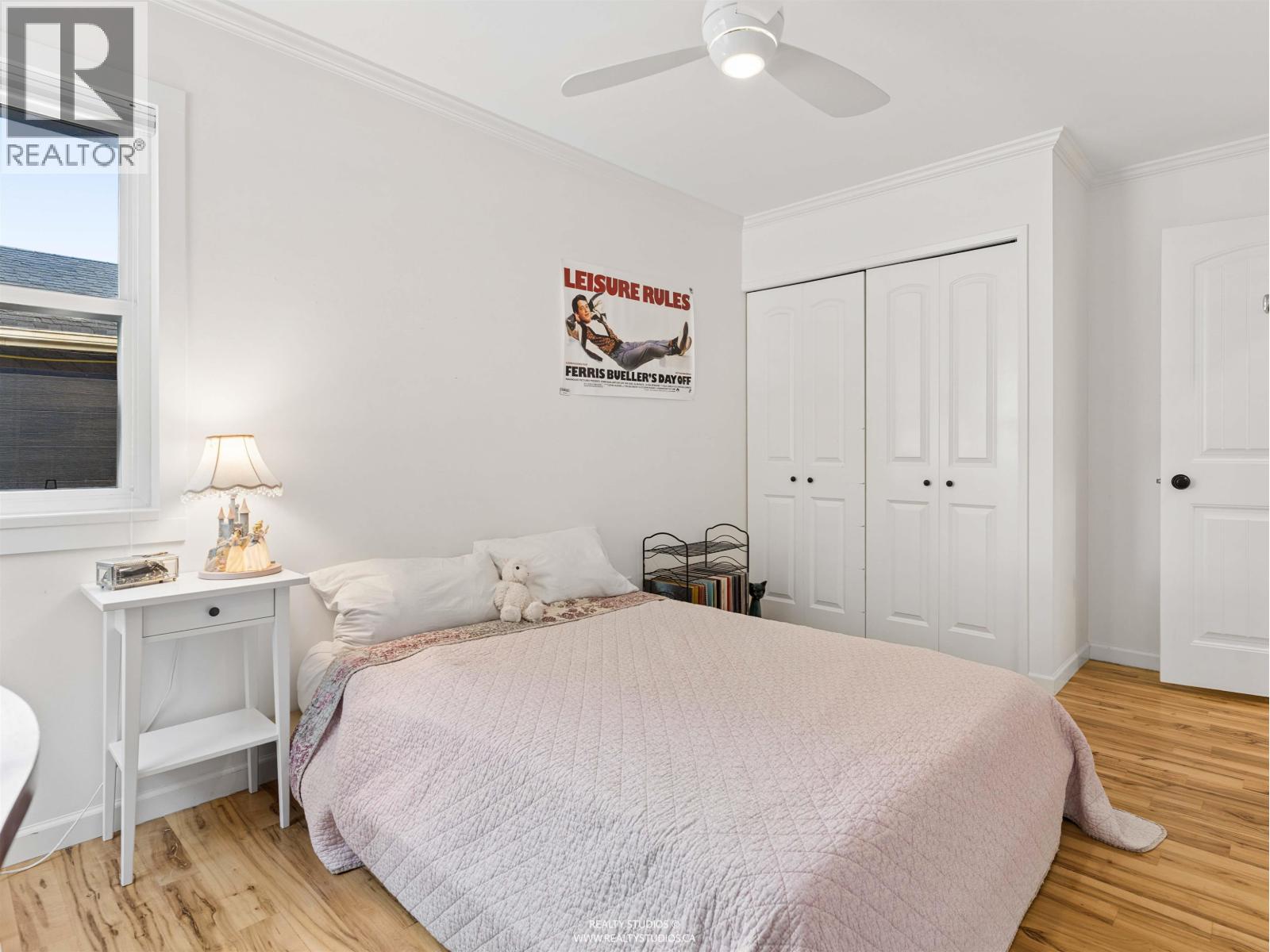 5160 12 Avenue Property Photo 22